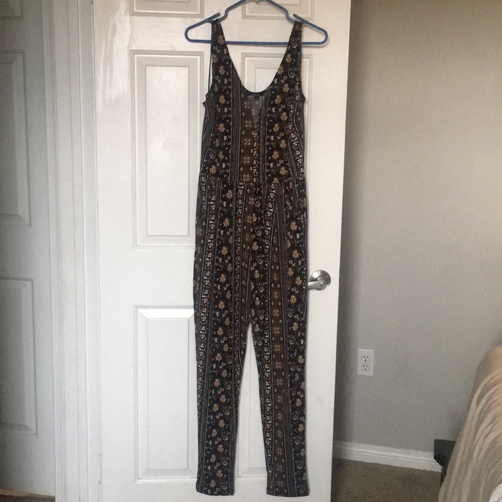 Medium JumpSuit Size M